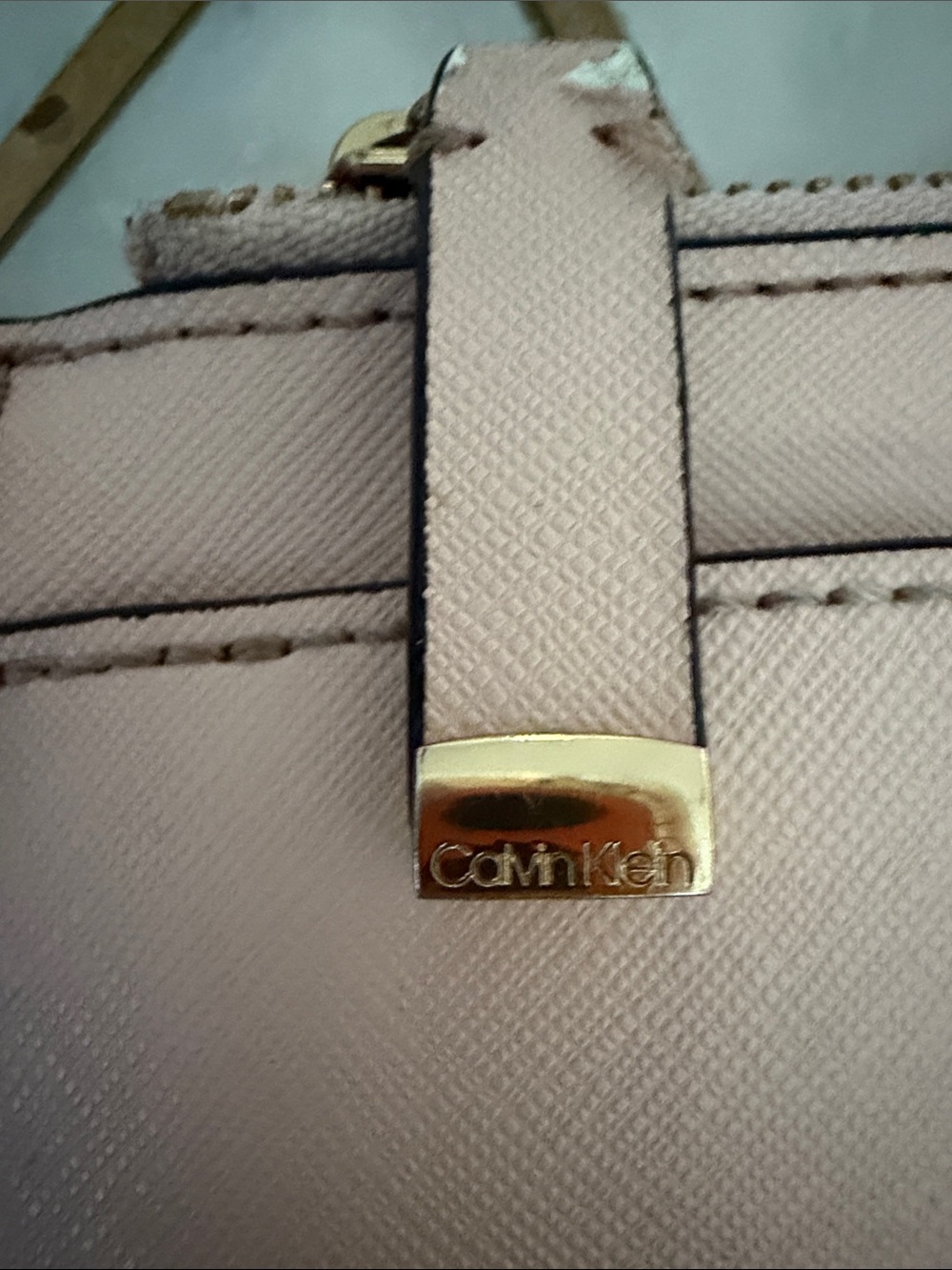 Calvin Kleinpochette bracelet in beige - Picture 3 of 5